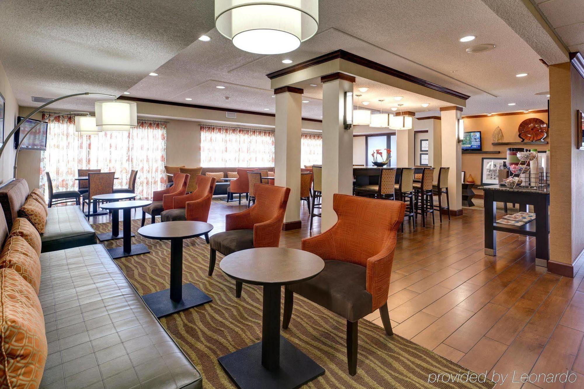 Hampton Inn Manhattan Bagian luar foto