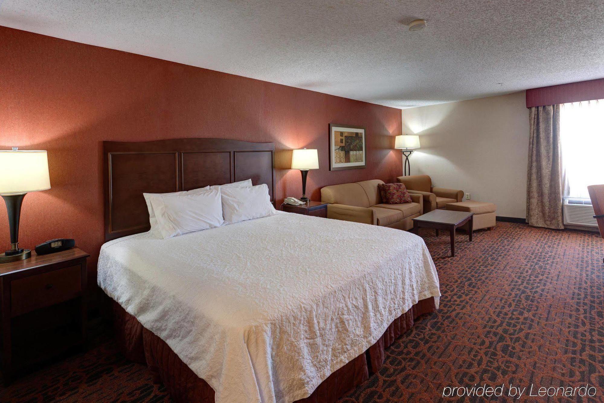 Hampton Inn Manhattan Bagian luar foto