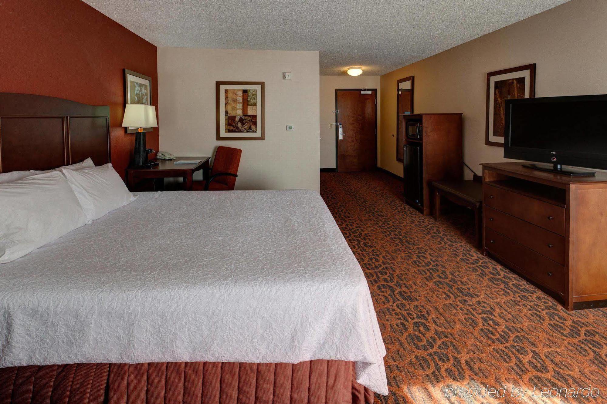 Hampton Inn Manhattan Bagian luar foto