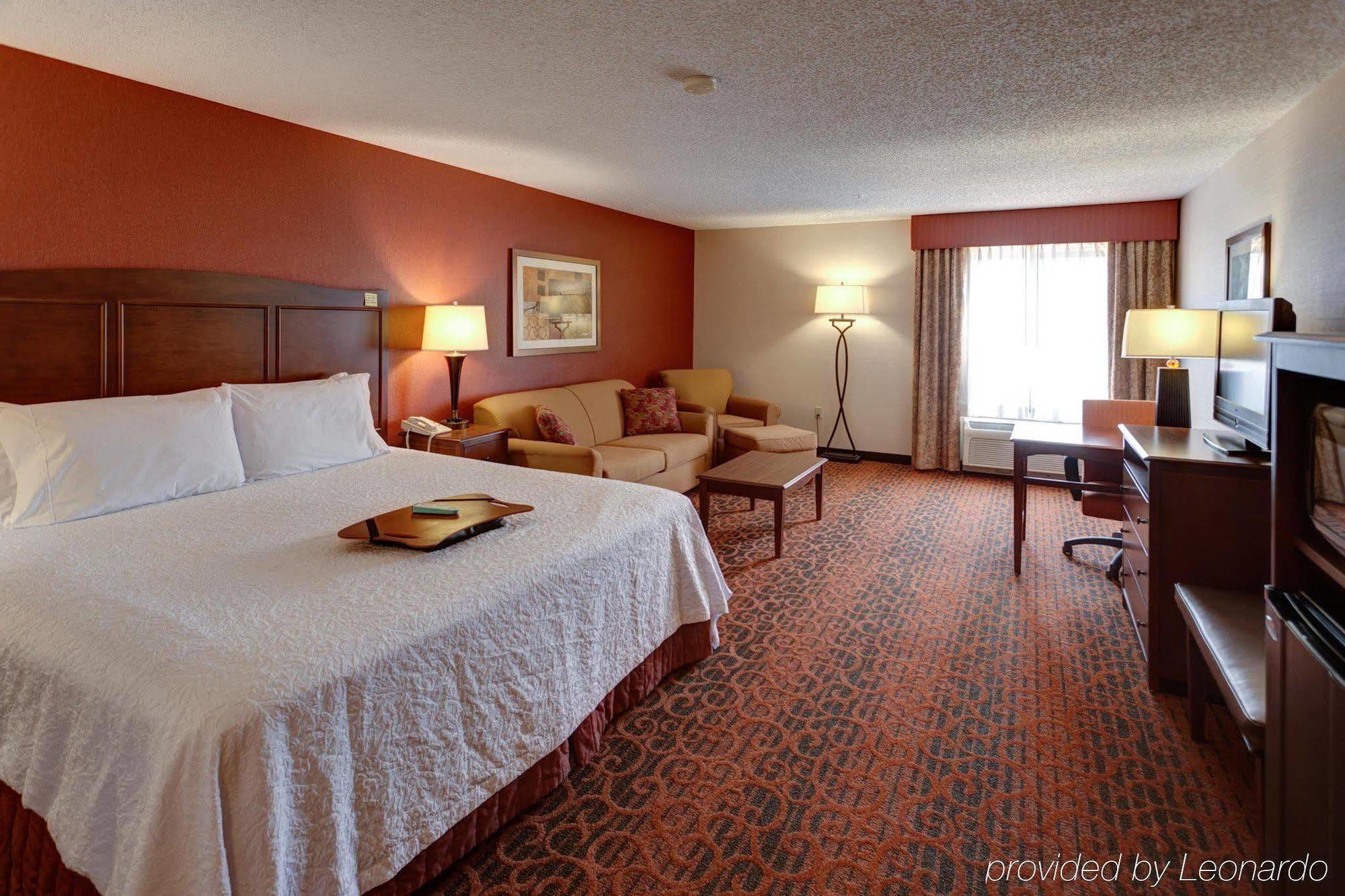 Hampton Inn Manhattan Bagian luar foto