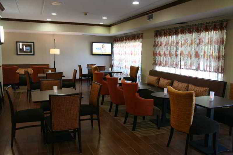 Hampton Inn Manhattan Bagian luar foto